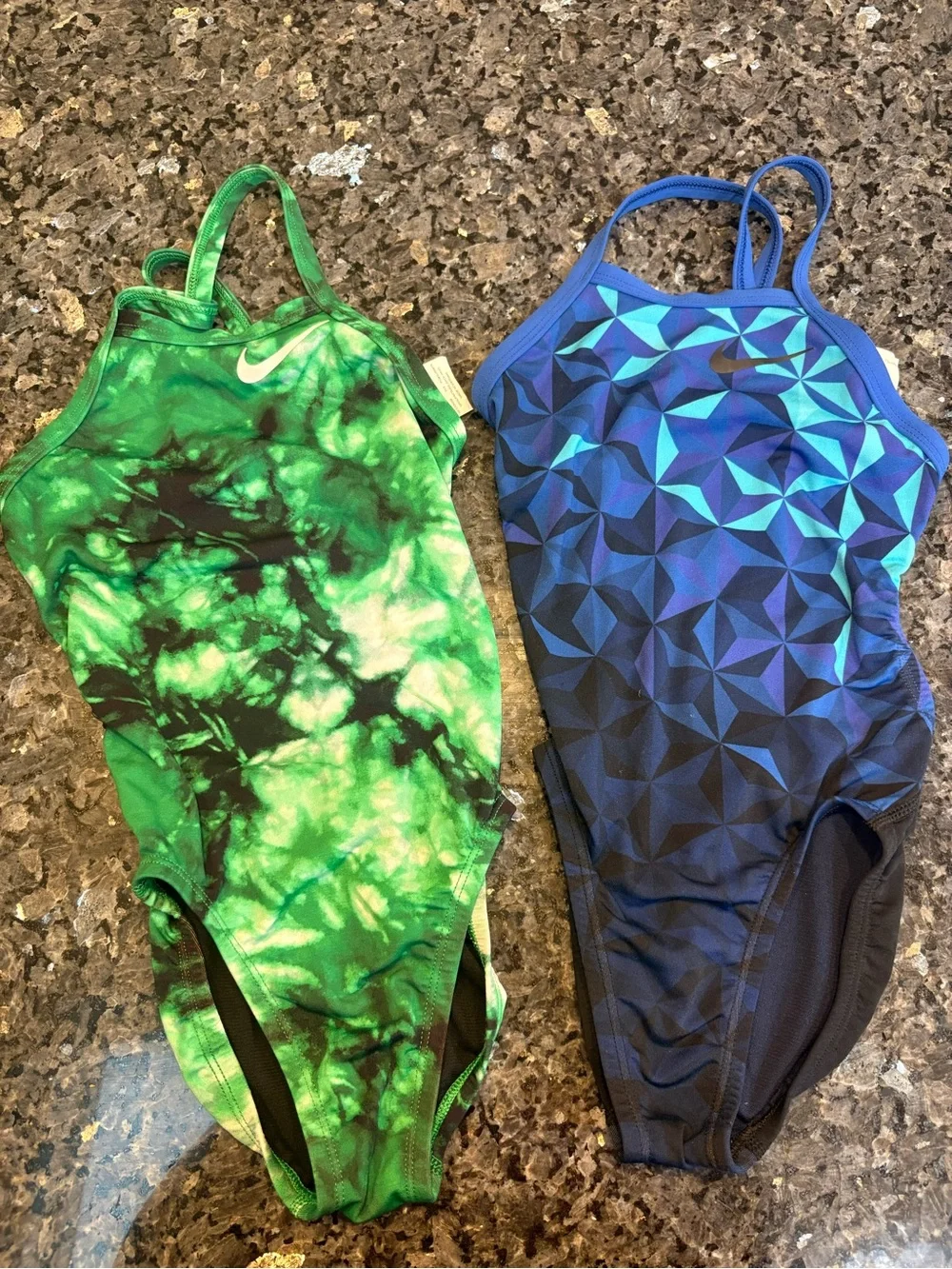Set of 2 suits: Nike Girls' Green Tie-Dye & Blue Geo Print One-Piece Swim
